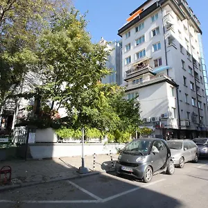 επισκεφθείτε το ξενοδοχείο